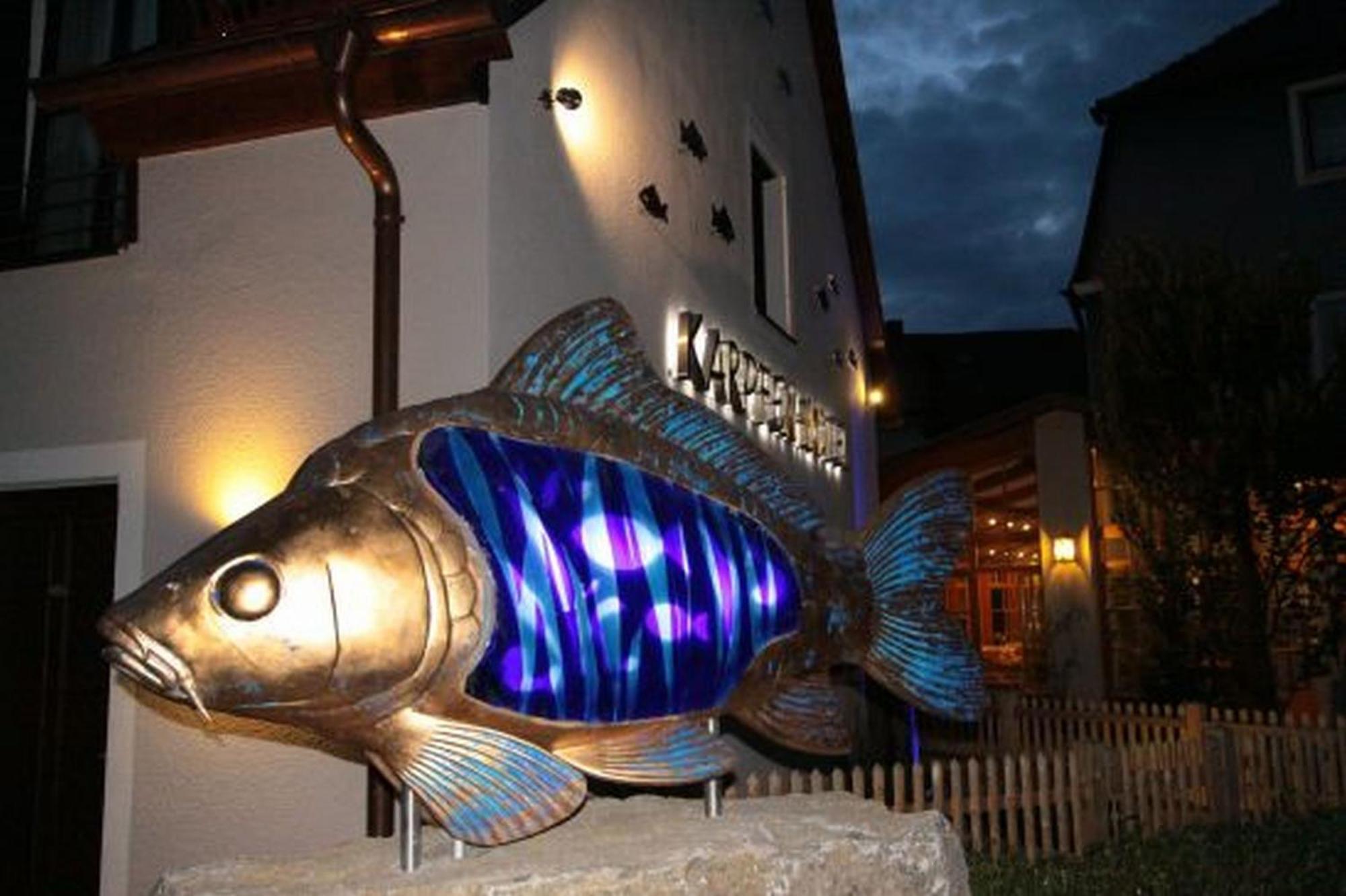 Karpfenhotel & Herrenhaus Im Gasthaus Sindel-Buckel Feuchtwangen Bagian luar foto