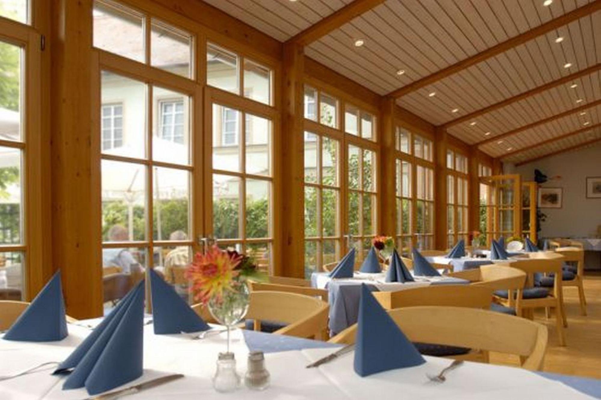 Karpfenhotel & Herrenhaus Im Gasthaus Sindel-Buckel Feuchtwangen Bagian luar foto