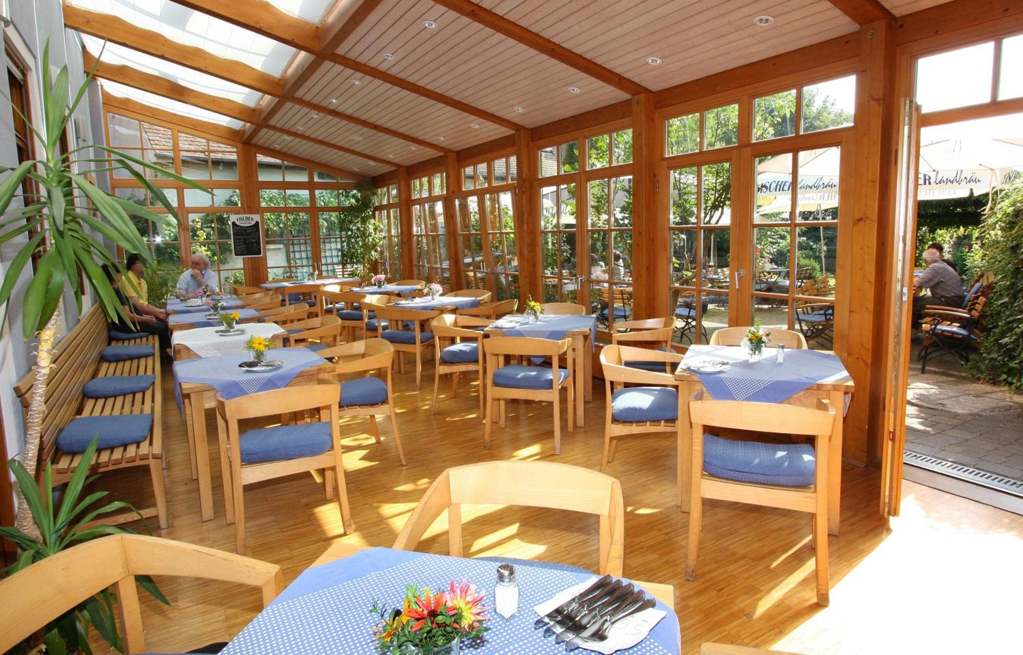 Karpfenhotel & Herrenhaus Im Gasthaus Sindel-Buckel Feuchtwangen Bagian luar foto